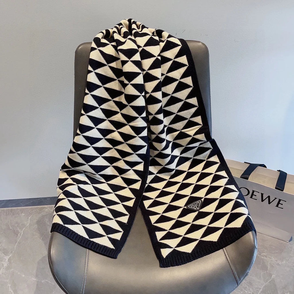 Latest couple's classic triangle logo double-sided scarf 1024110104
