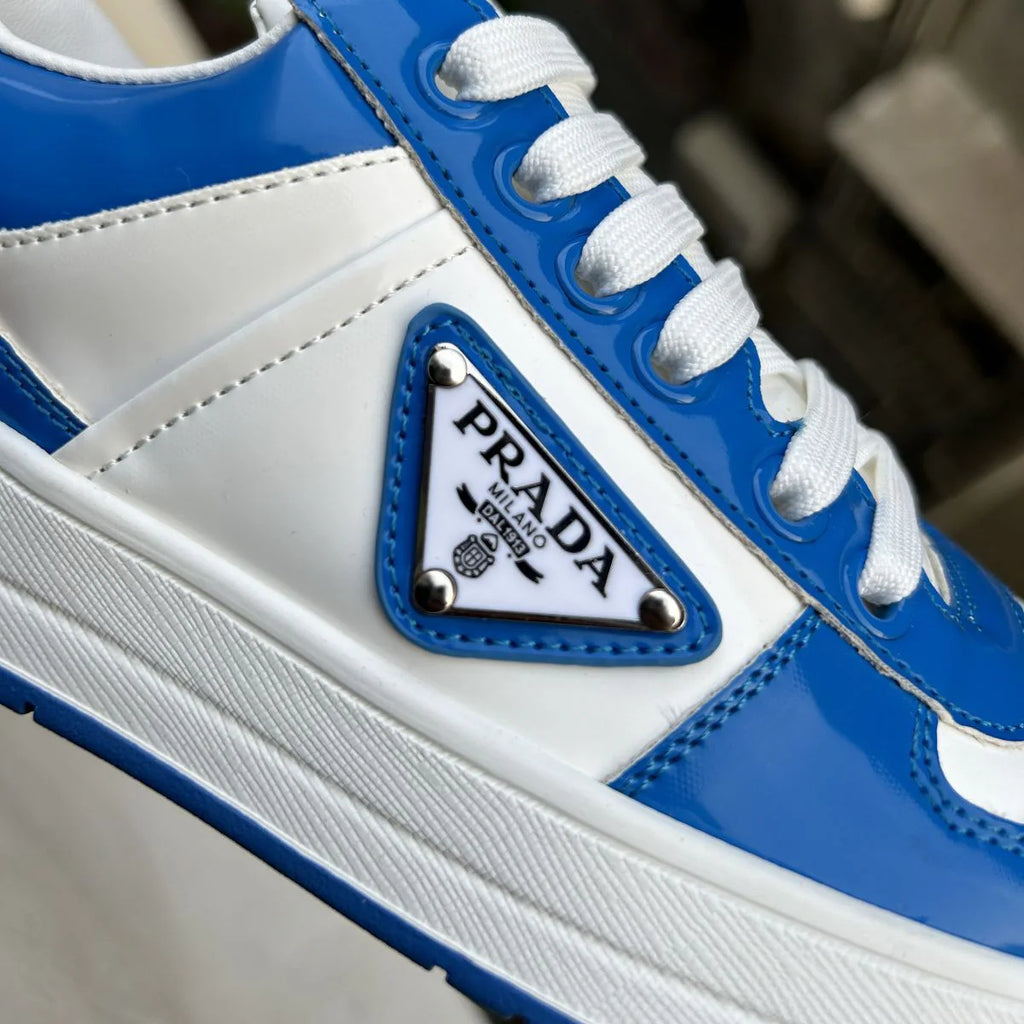 P New Women's and Men's Shoes Casual Shoes Triangle Buckle Lace-up Sneakers 1024060508