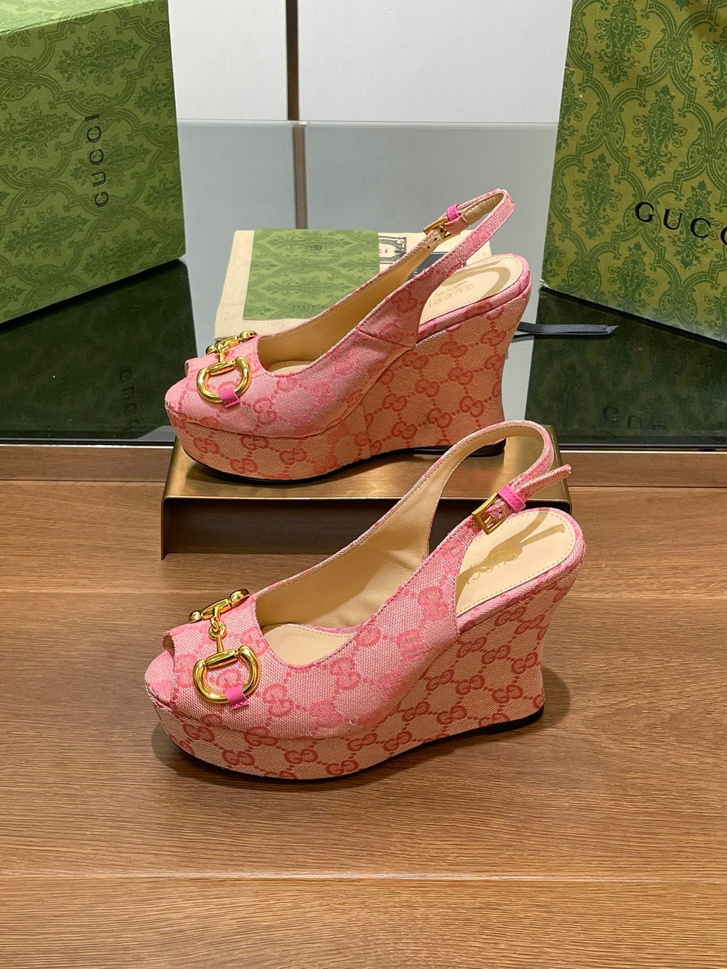 Gi WEDGE PLATFORM IN CAMEL BROWN MONOGRAM JACQUARD FABRIC