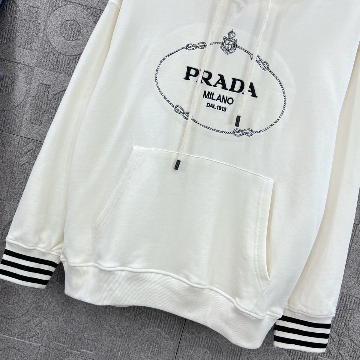 PR Unisex hoodie 1826090906