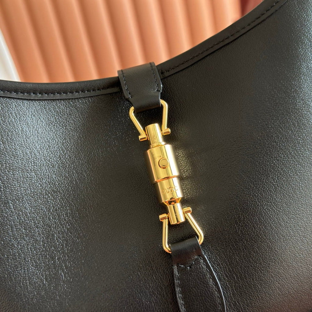 Gi Jackie 1961 Shoulder Bag Lambskin 28cm