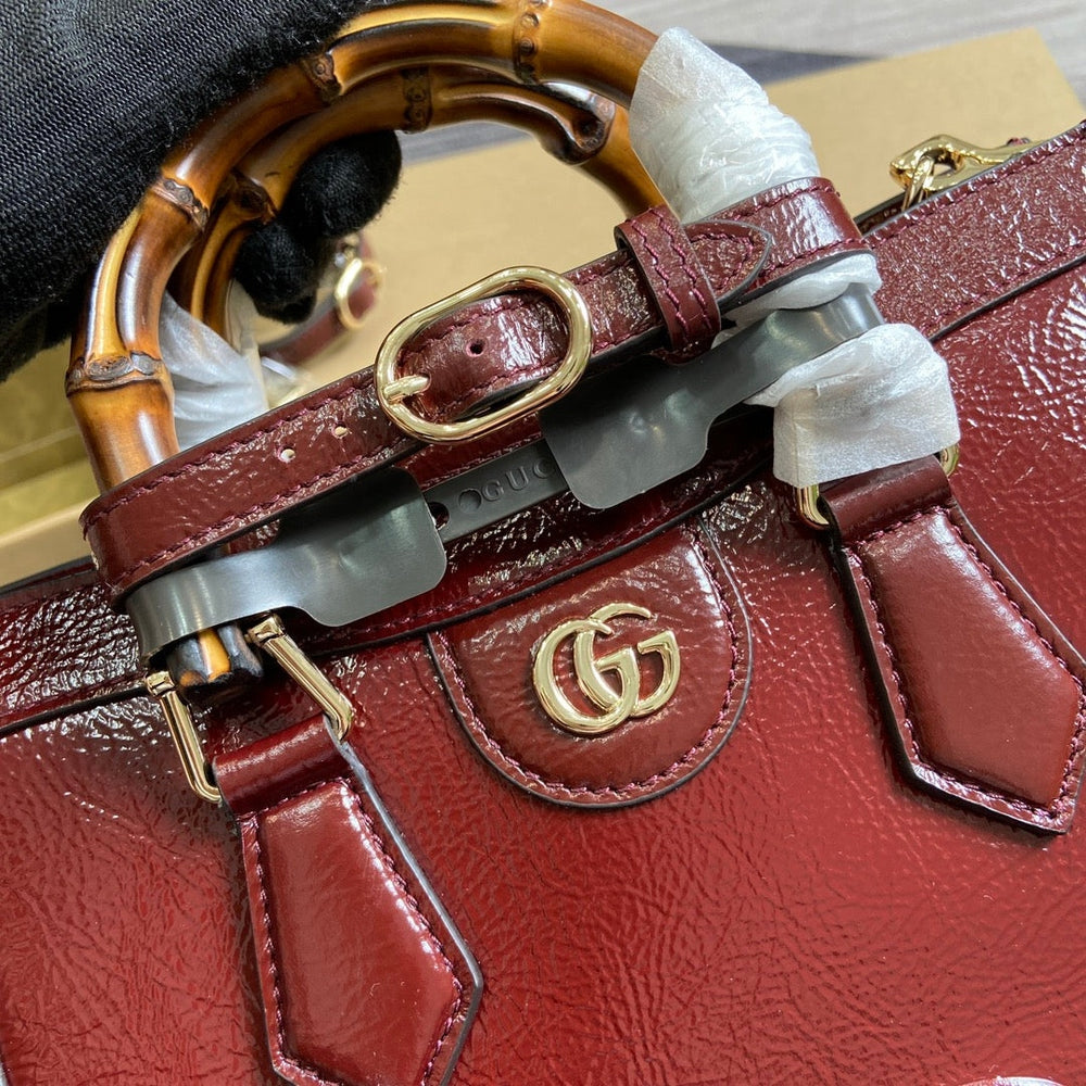 Gi DIANA 27 Small Tote Bag with Patent Leather Bamboo Handle