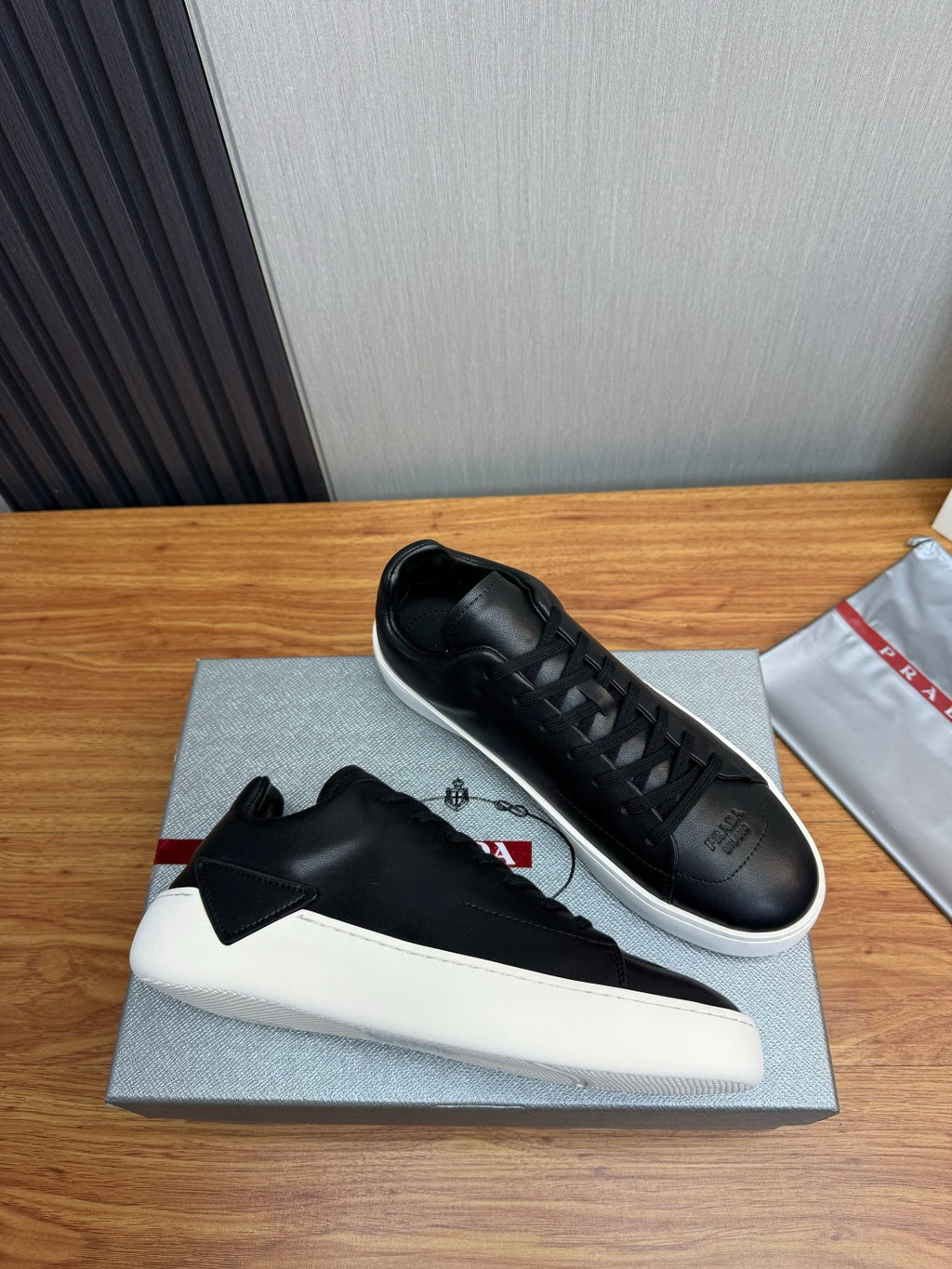 PR Court leather sneakers 1826051902