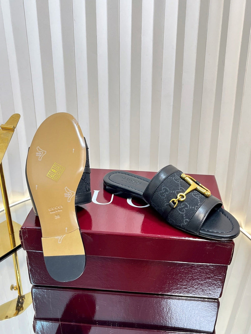 Gi 25 Horsebit GG Sandals Canvas