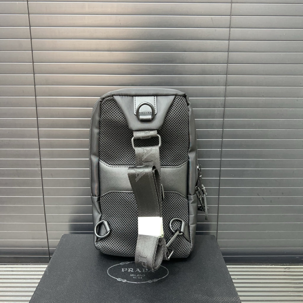 PD Canvas Nylon Chest Bag 1825111303