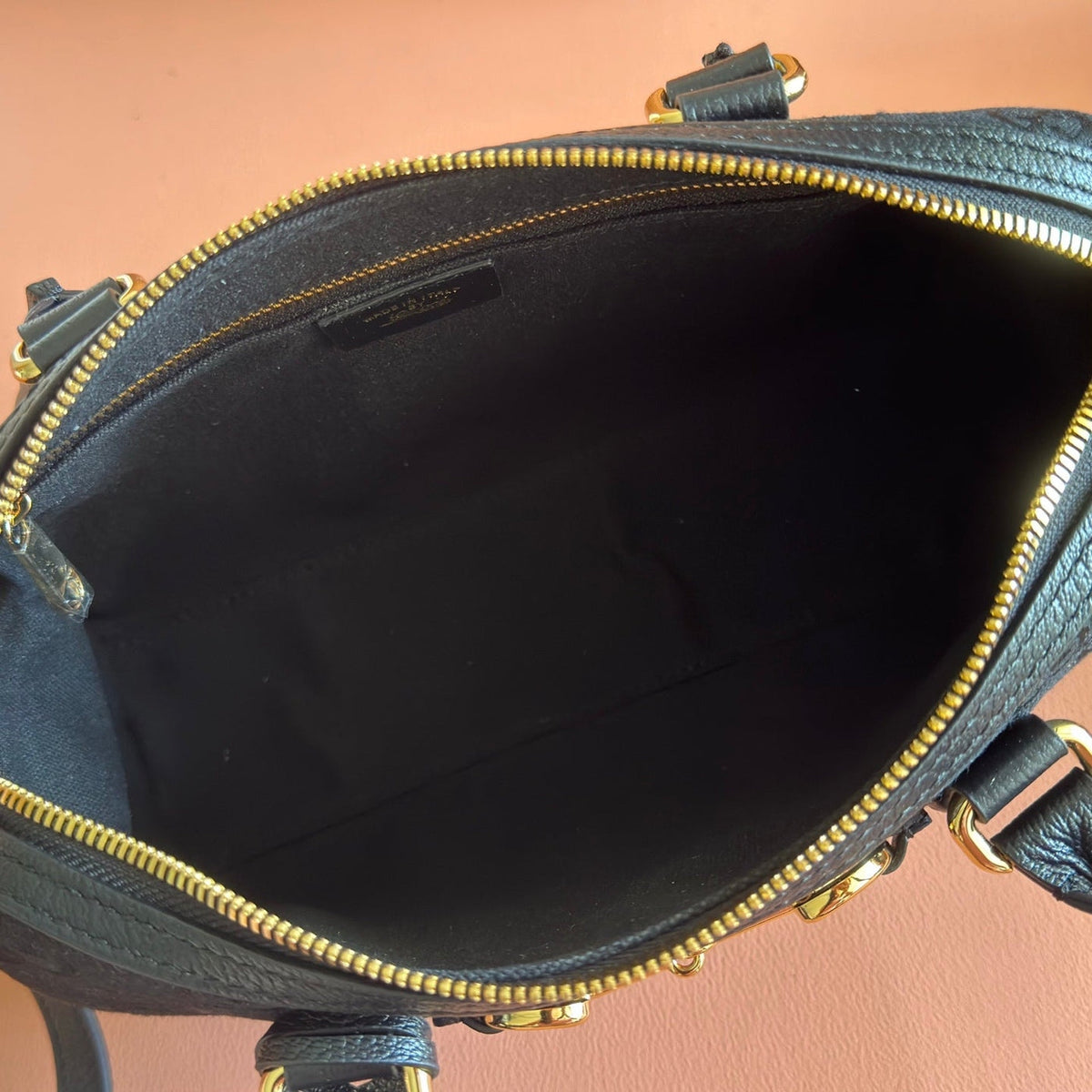 Gi 2026 Borsetto Boston Bag 28 x 15 x 10 cm