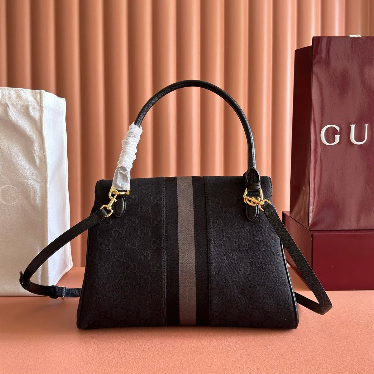 Gi Paparazzo Medium Top Handle Bag 32cm