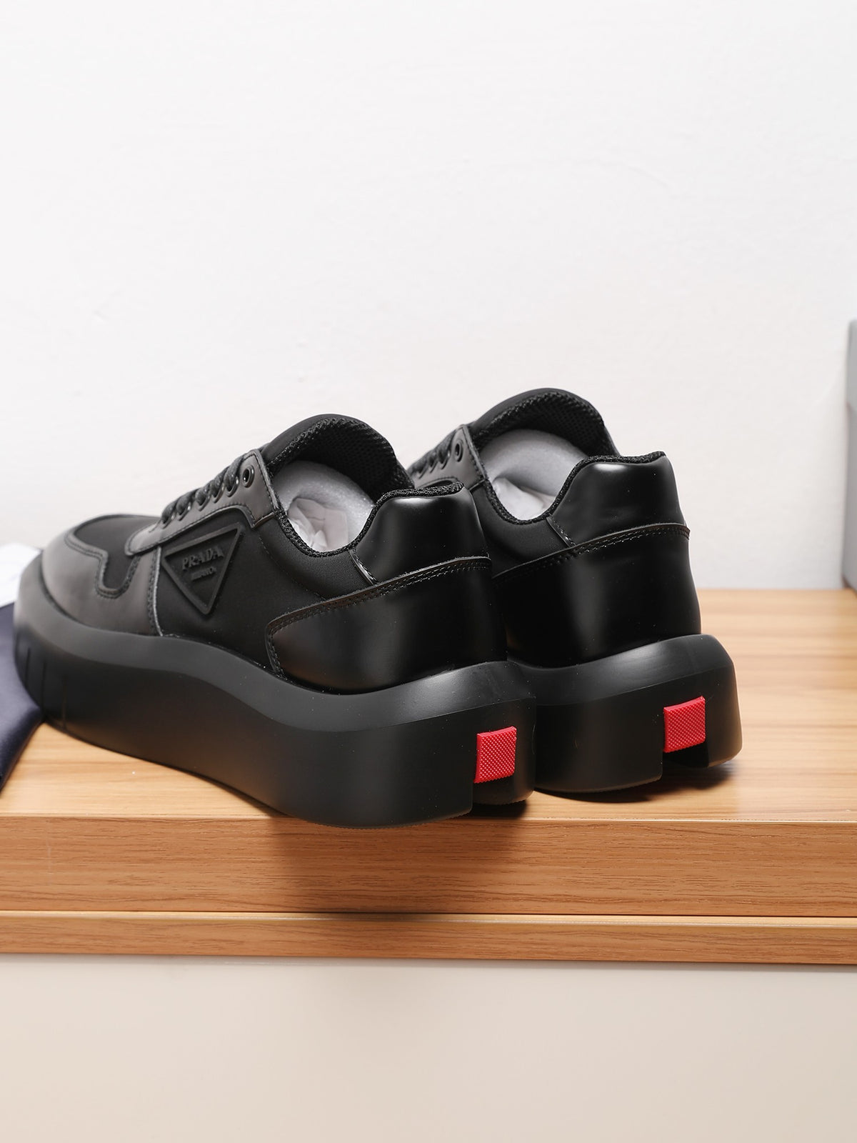 PR sneakers 1825062703