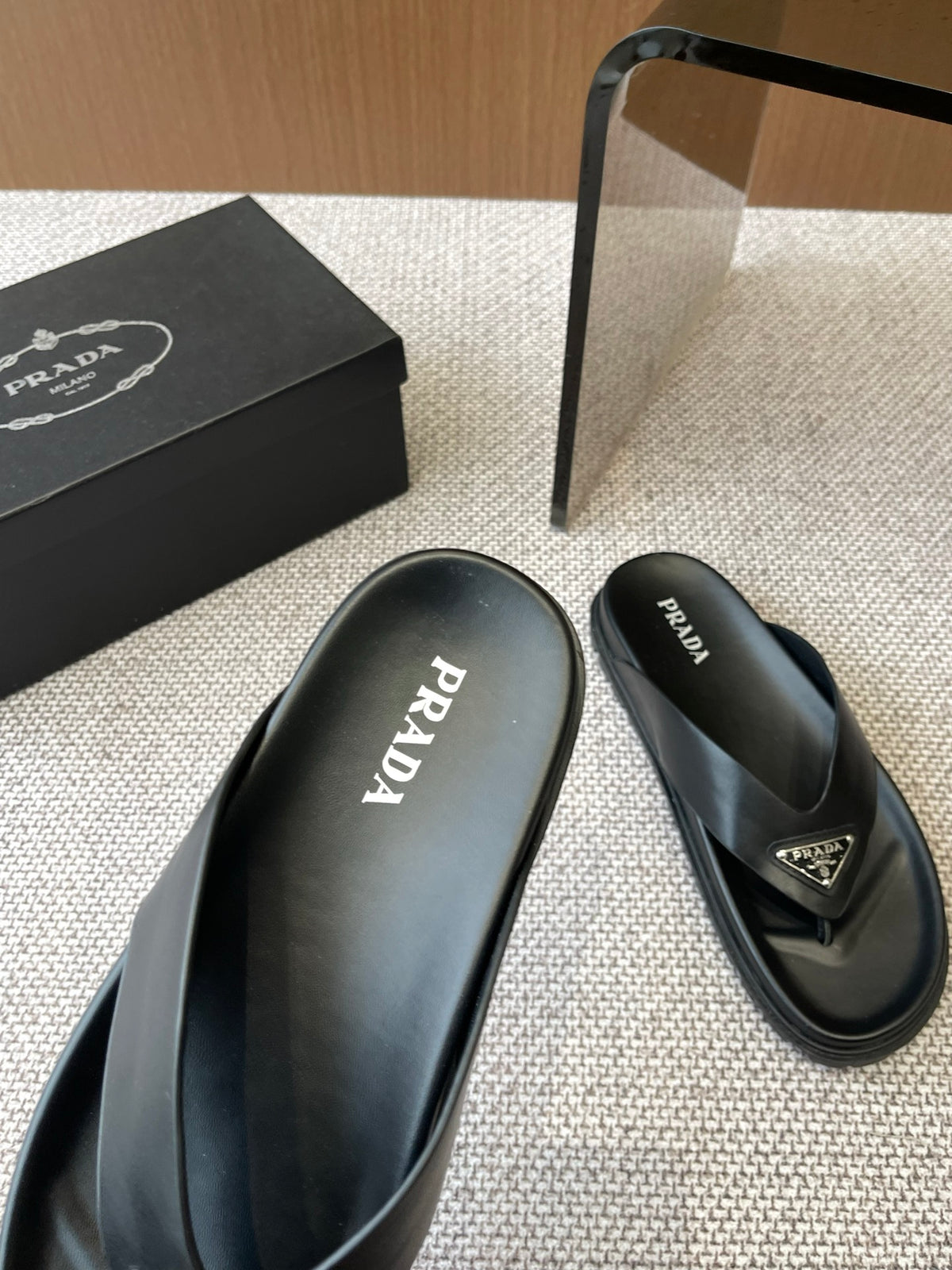 PR  slippers 1825052024