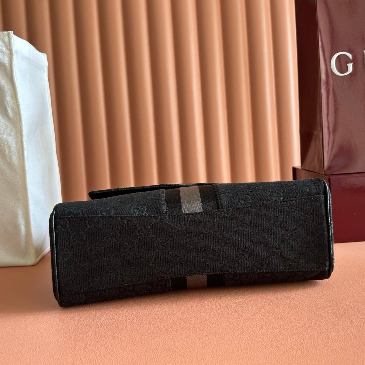 Gi Paparazzo Medium Top Handle Bag 32cm