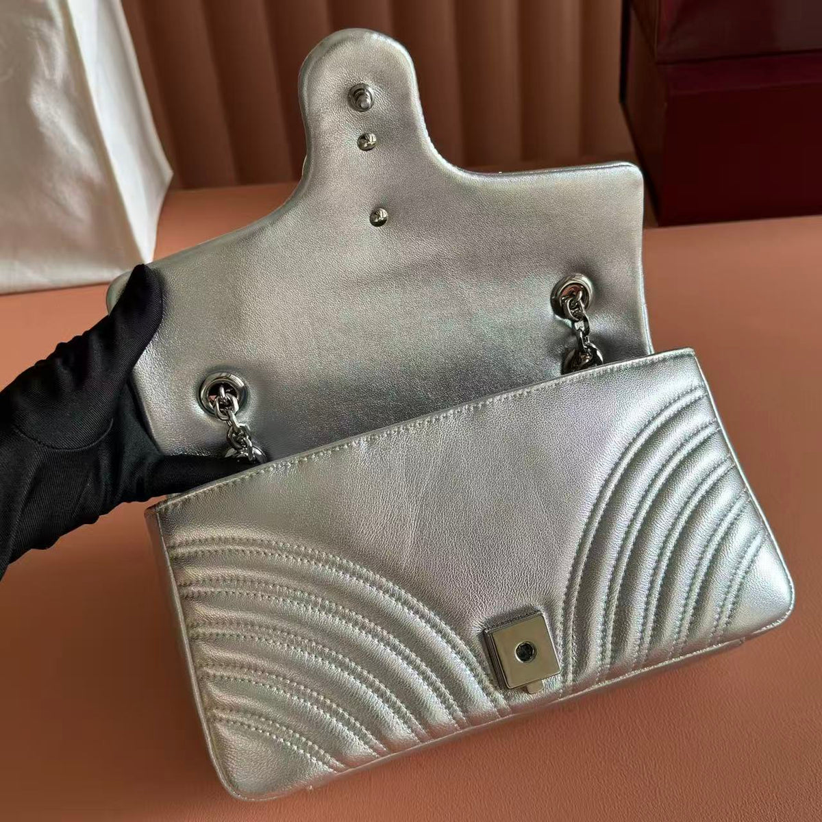 Gi Marmont Small Shoulder Bag Metallic Silver Leather