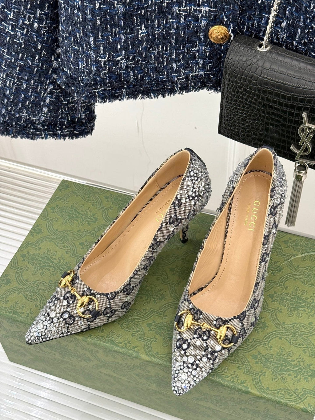 Gi Pump 85 Canvas Crystal-Embellished