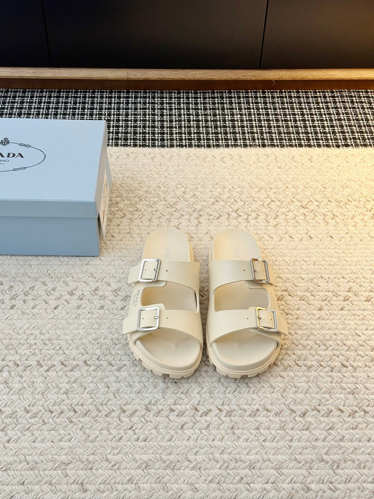 PR Rubber slides 1826062205