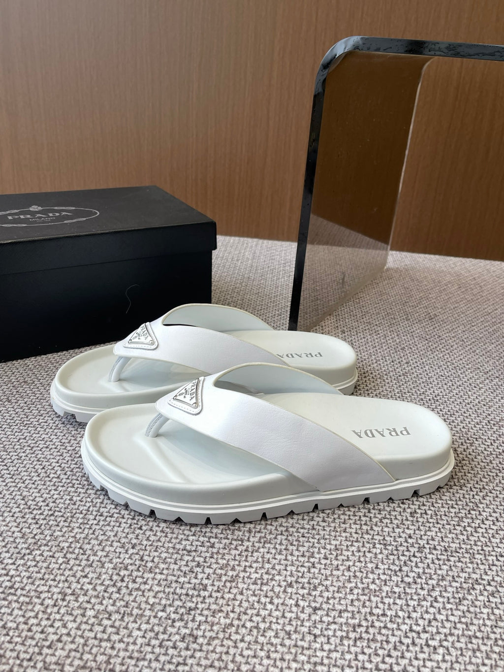 PR  slippers 1825052024