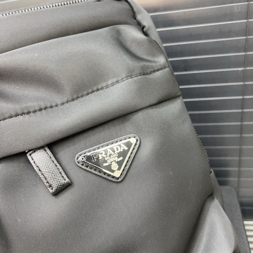 PD Canvas Nylon Chest Bag 1825111303