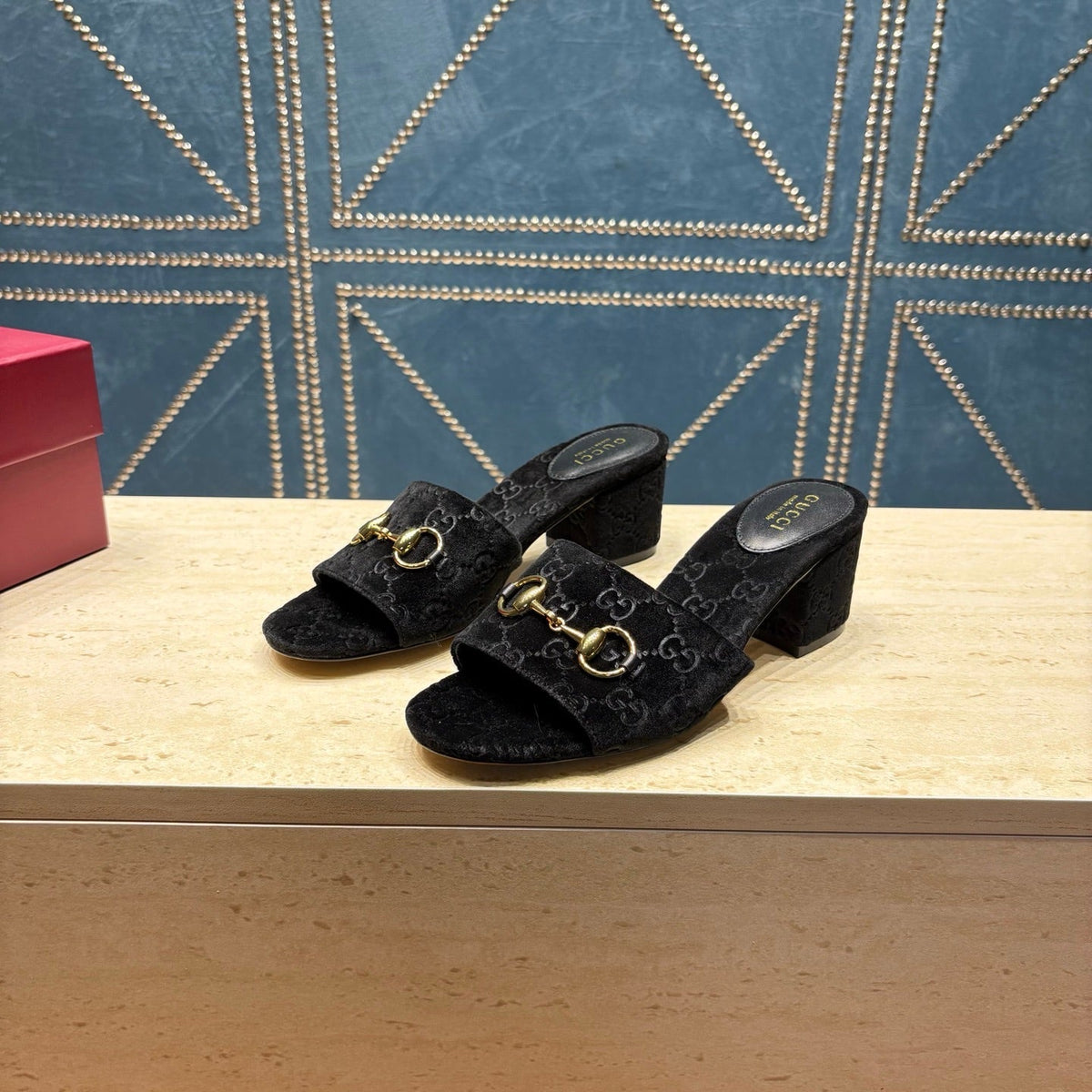 Gi 26ss Chunky Heel Sandals 55 Black Velvet 741300