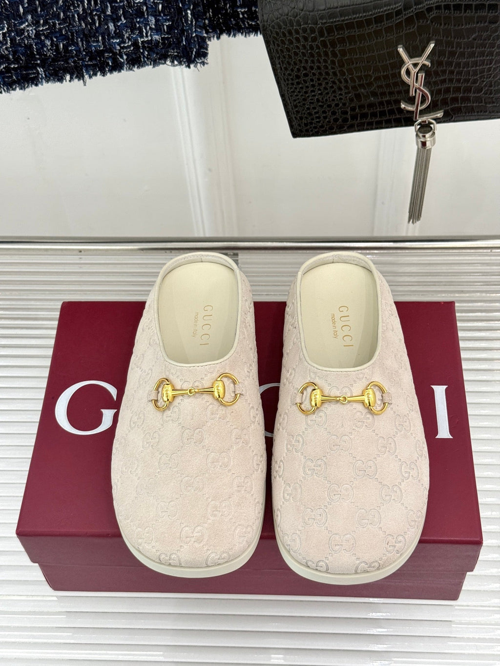 Gi Mule With Horsebit Cream Suede 905742