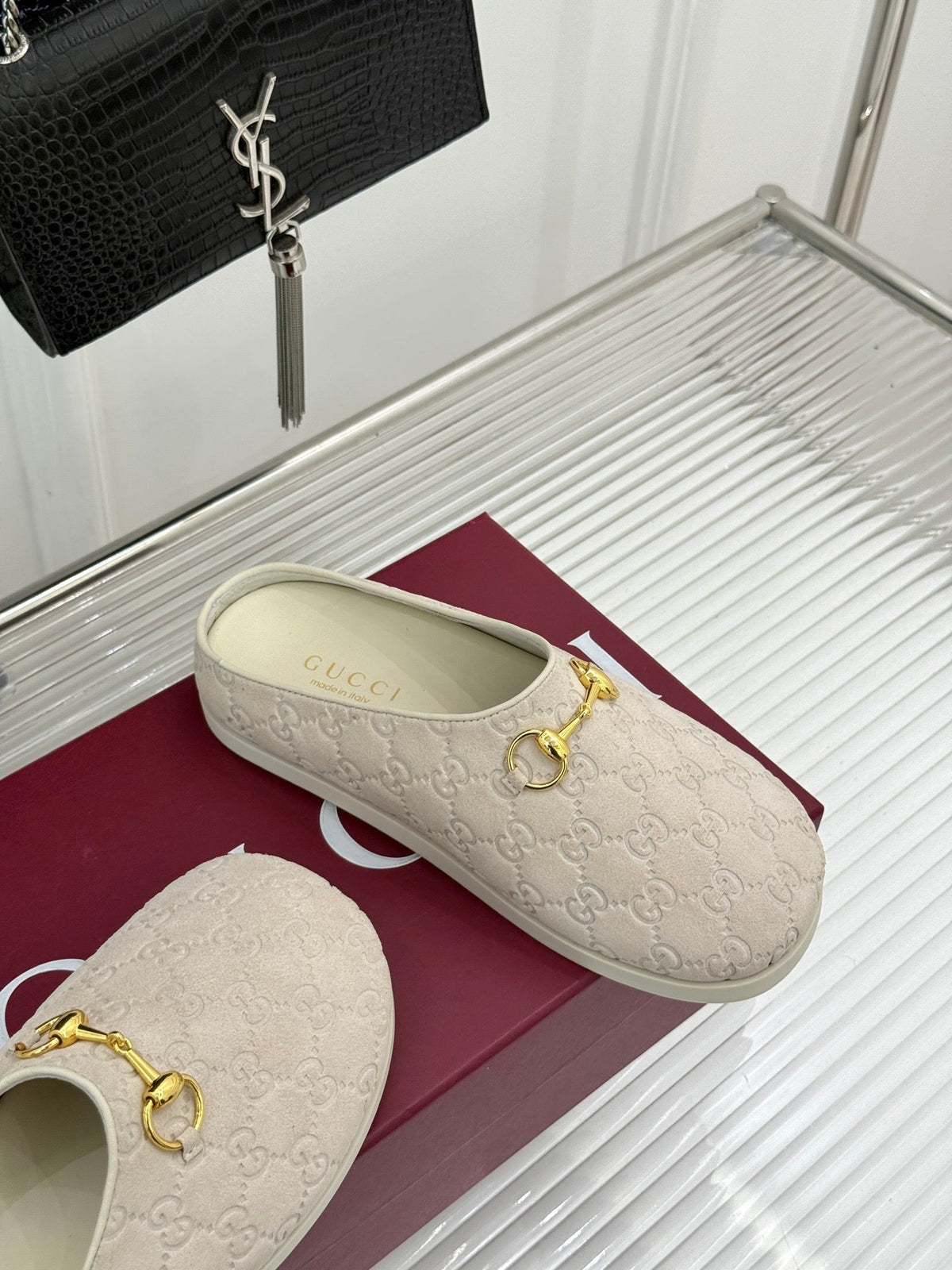 Gi Mule With Horsebit Cream Suede 905742