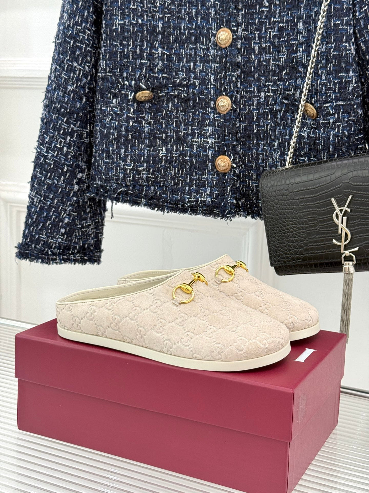 Gi Mule With Horsebit Cream Suede 905742