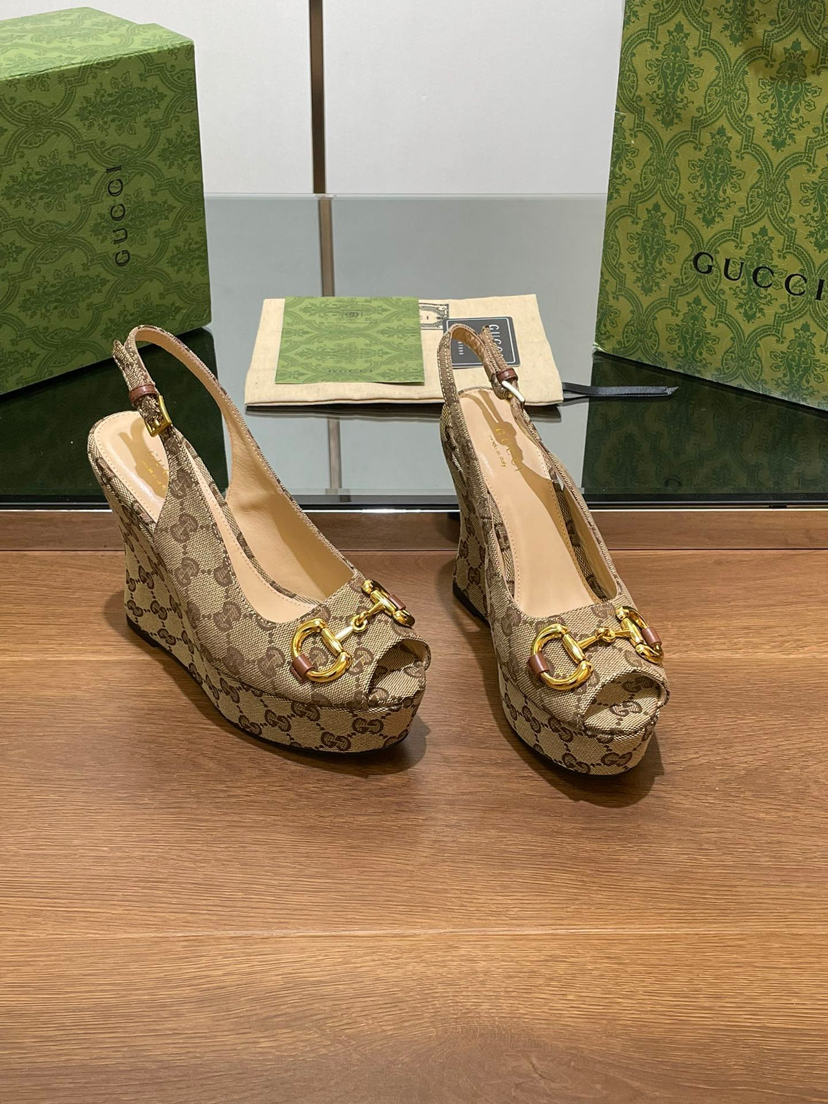 Gi WEDGE PLATFORM IN CAMEL BROWN MONOGRAM JACQUARD FABRIC