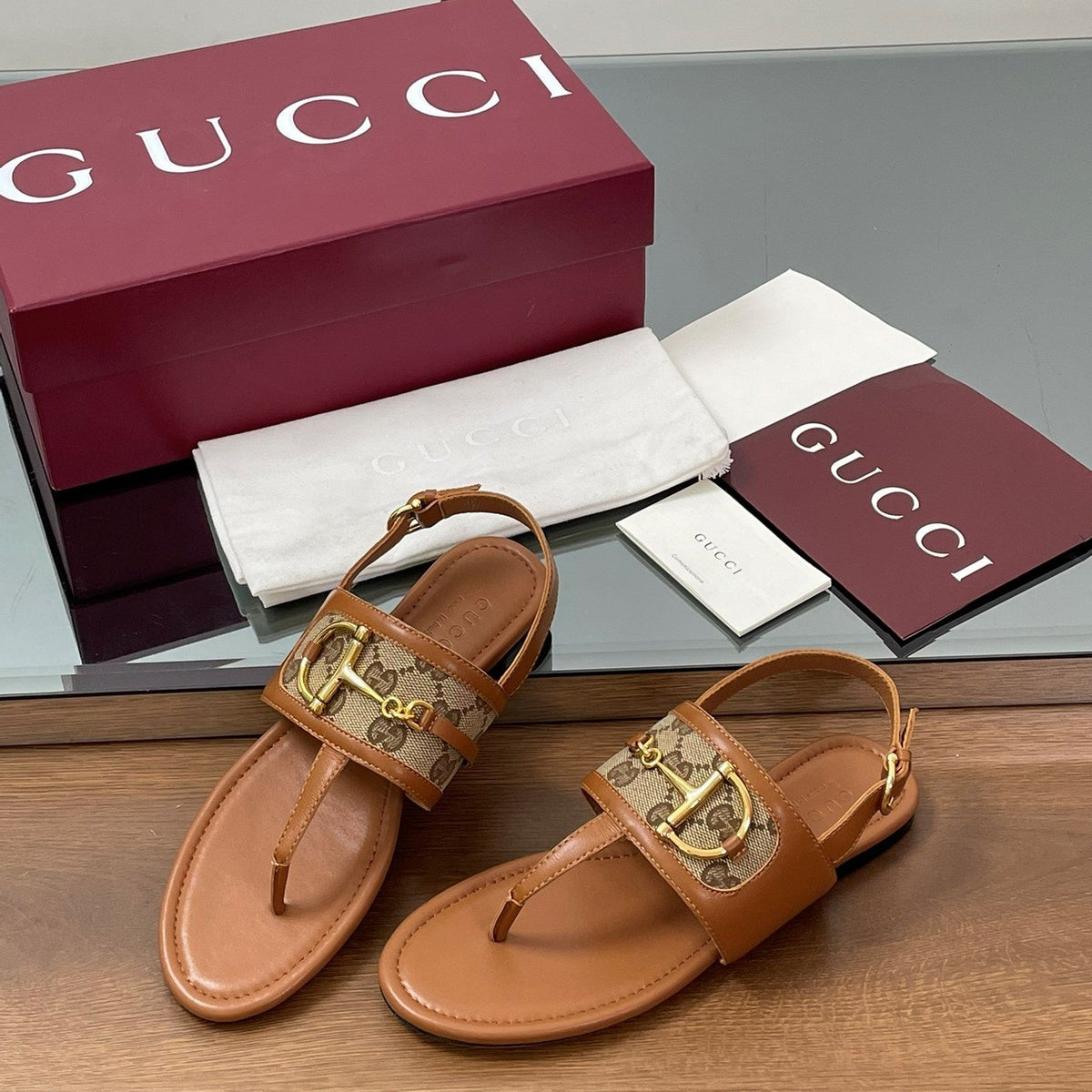 Gi Horsebit Thong Flat Sandals Brown Beige Sheepskin Canvas 646467