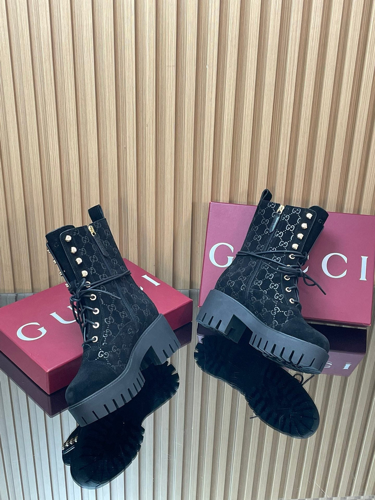 Gi 26s Combat Boots Black GG-Embossed Suede 997186