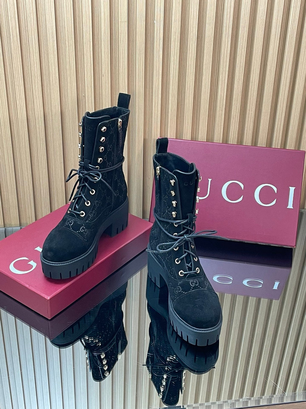 Gi 26s Combat Boots Black GG-Embossed Suede 997186
