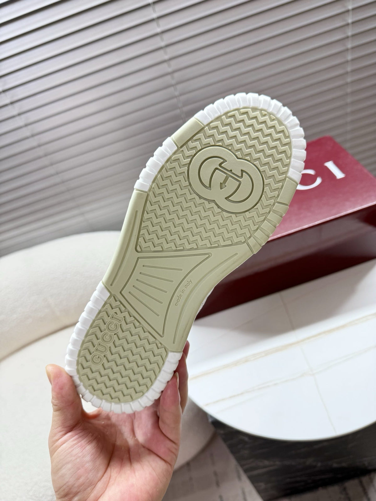 Gi 26s Mac80 Sneaker In White And Red Leather