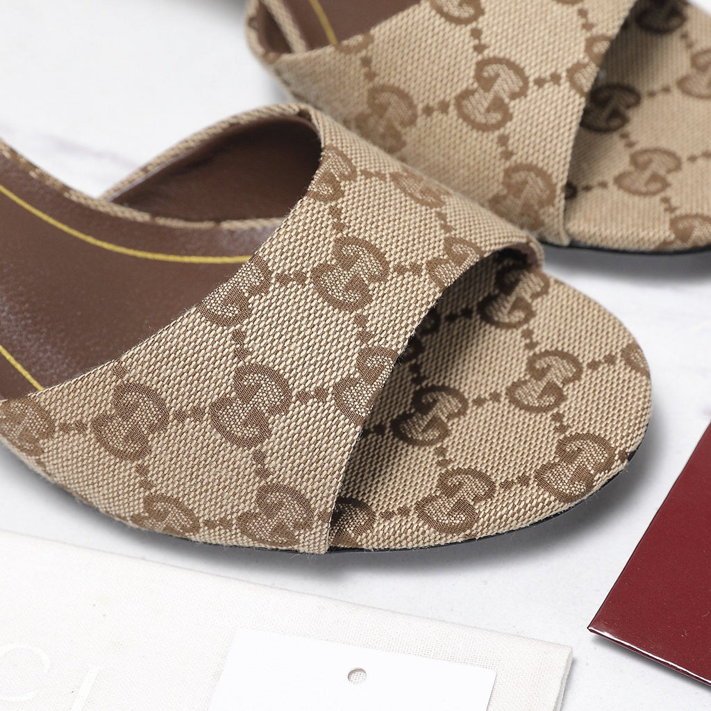 Gi 26s Slide 5.5 With Bamboo Motif Beige Canvas 961223