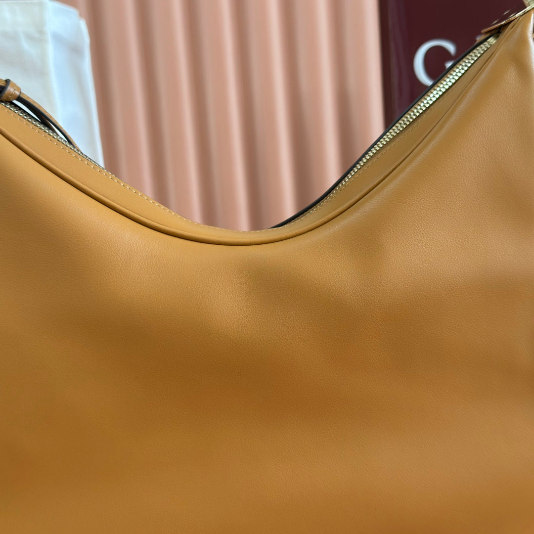 Gi Attache Large Shoulder Bag 35cm Leather