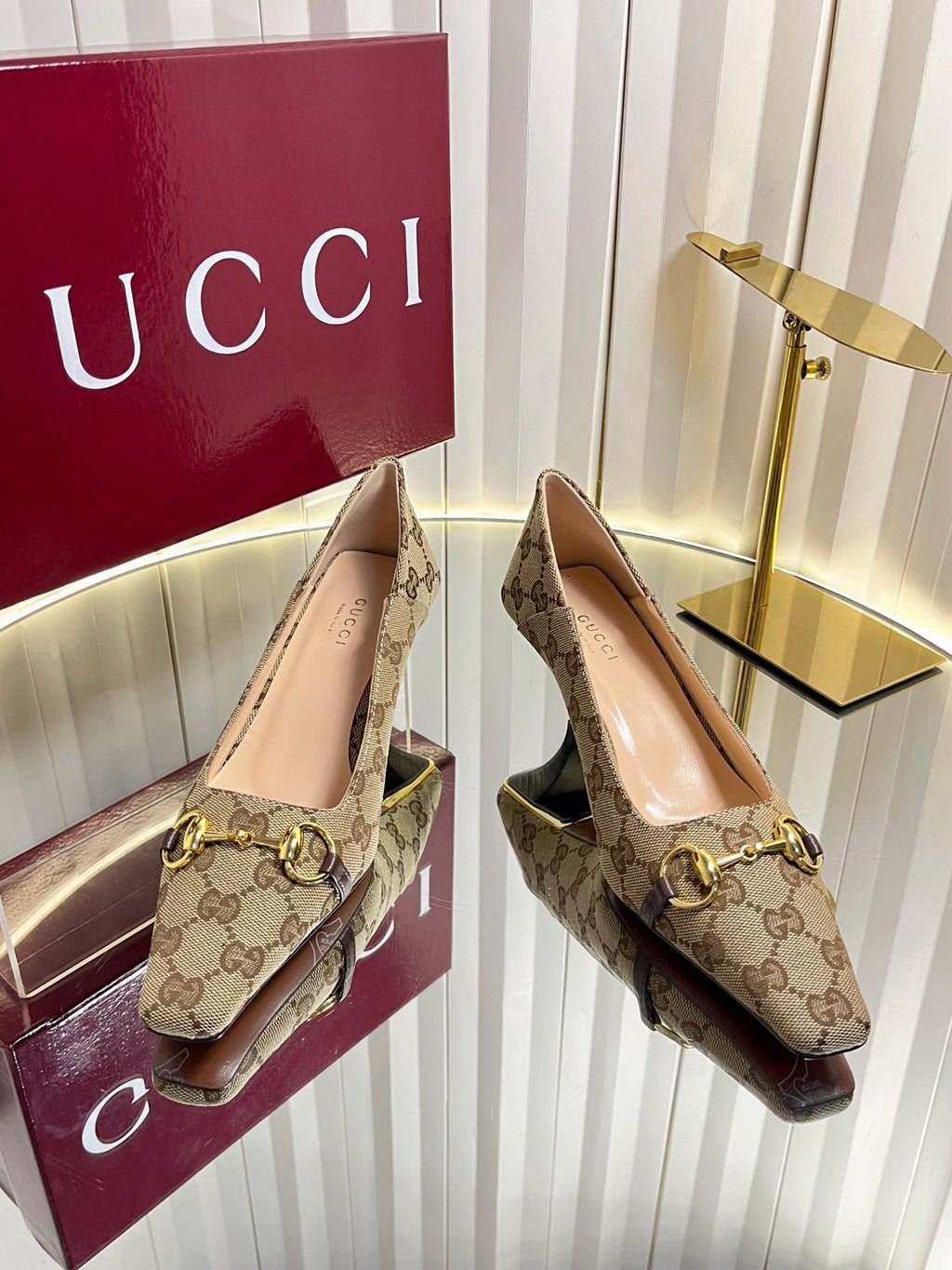 Gi 26s Vittoria Pumps Beige Brown Canvas 768134