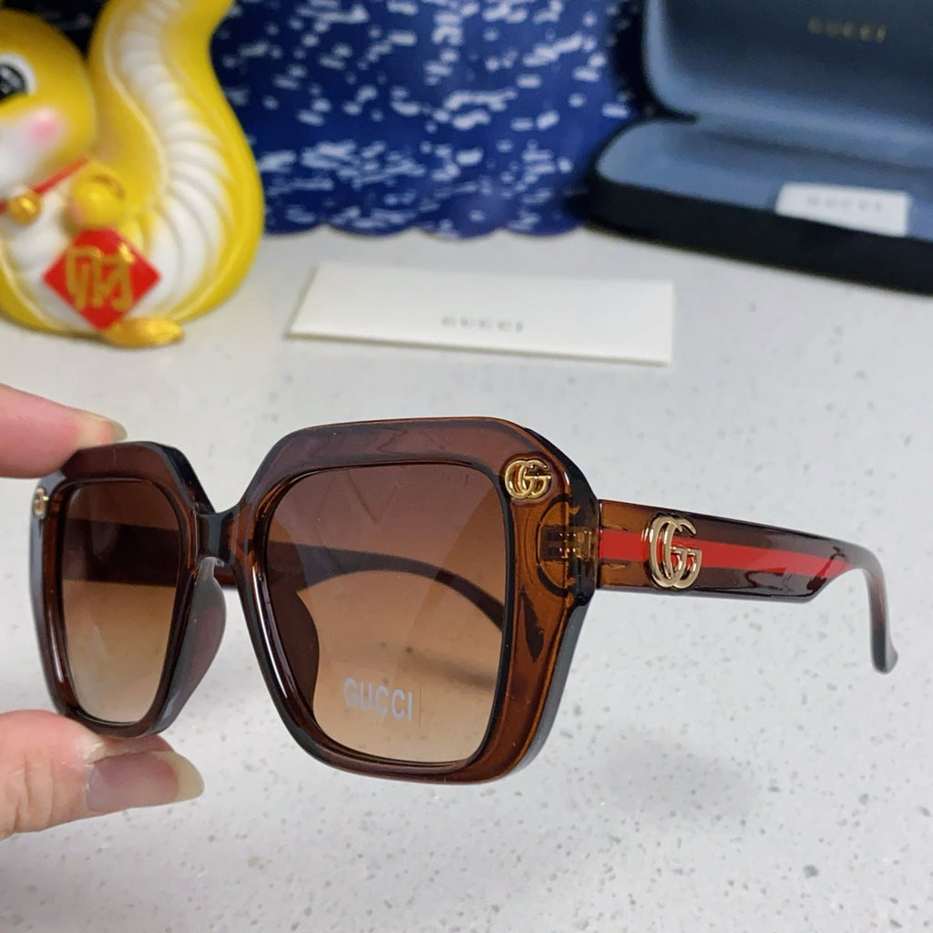 Gi EMBOSSED LOGO SQUARE FRAME SUNGLASSES 563171 IN ACETATE