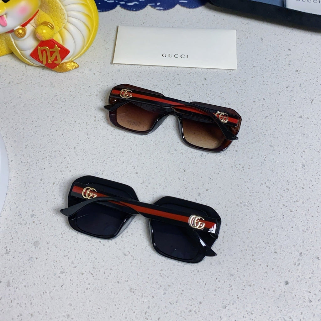 Gi EMBOSSED LOGO SQUARE FRAME SUNGLASSES 563171 IN ACETATE