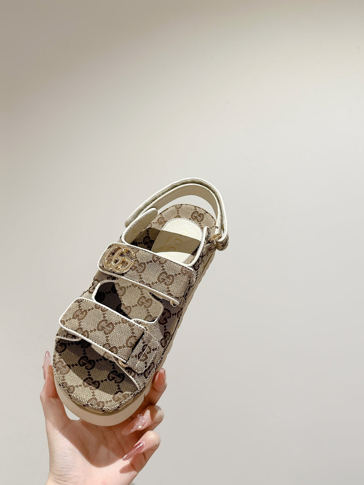 Gi 26s Double G sandals Beige Brown Canvas 929386