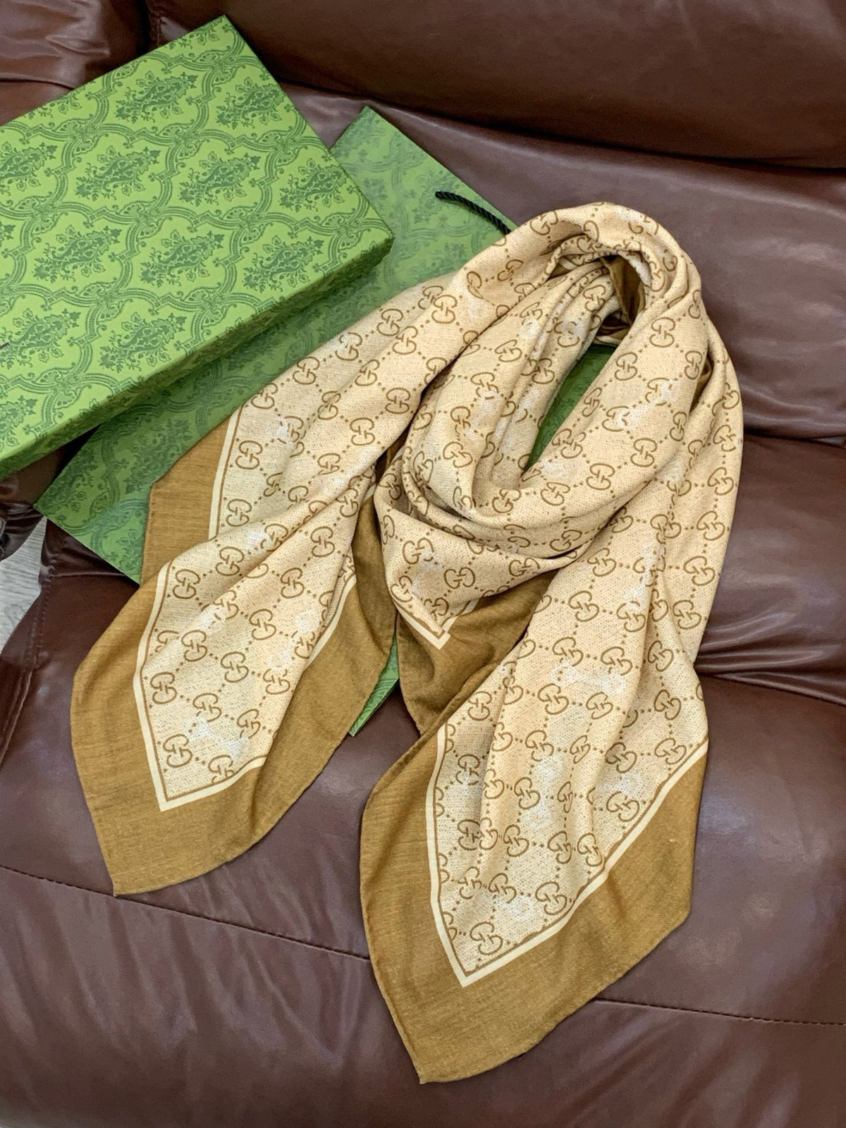 Gi Classic 135CM Beige Tan Cashmere 287698