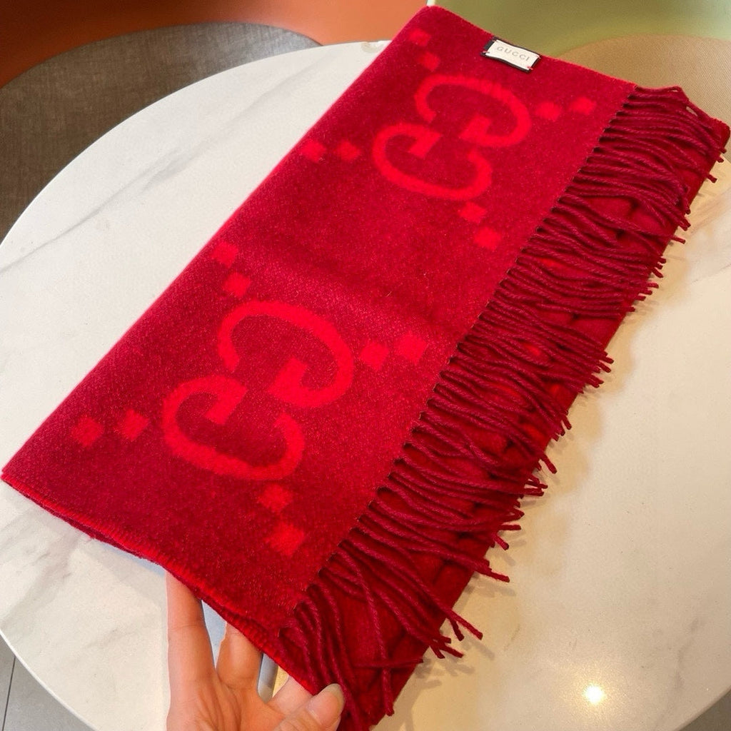 Gi JACQUARD PATTERN KNIT SCARF 195 CM WITH TASSELS CHERRY RED 403746