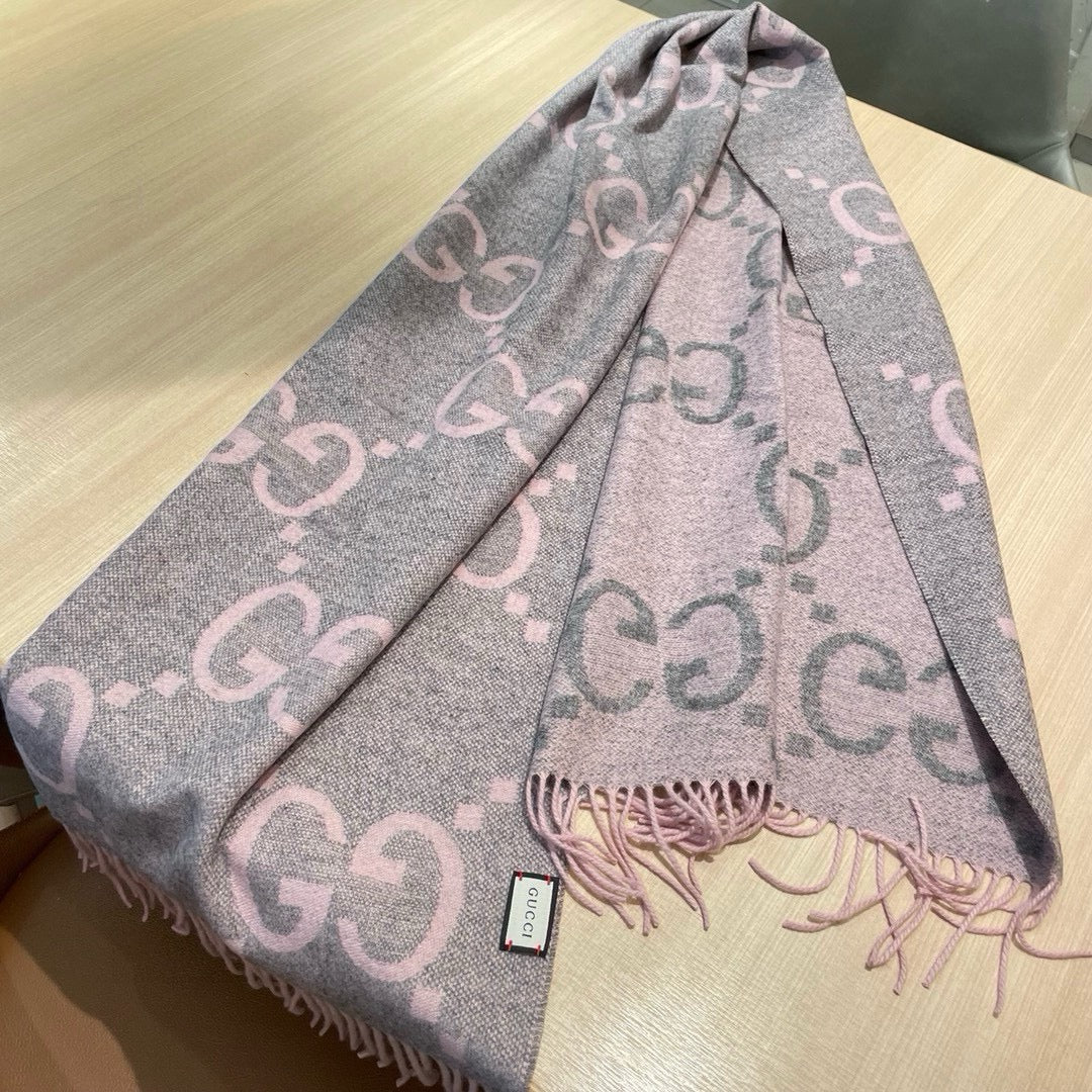 Gi JACQUARD PATTERN KNIT SCARF 195 CM WITH TASSELS HARBOR GRAY MIX LIGHT PINK 403748