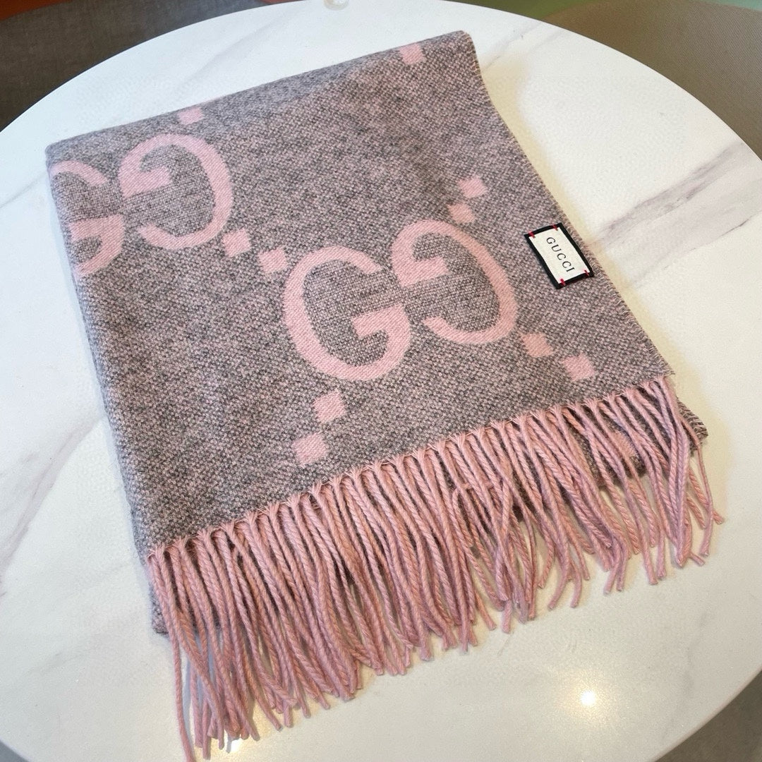 Gi JACQUARD PATTERN KNIT SCARF 195 CM WITH TASSELS HARBOR GRAY MIX LIGHT PINK 403748