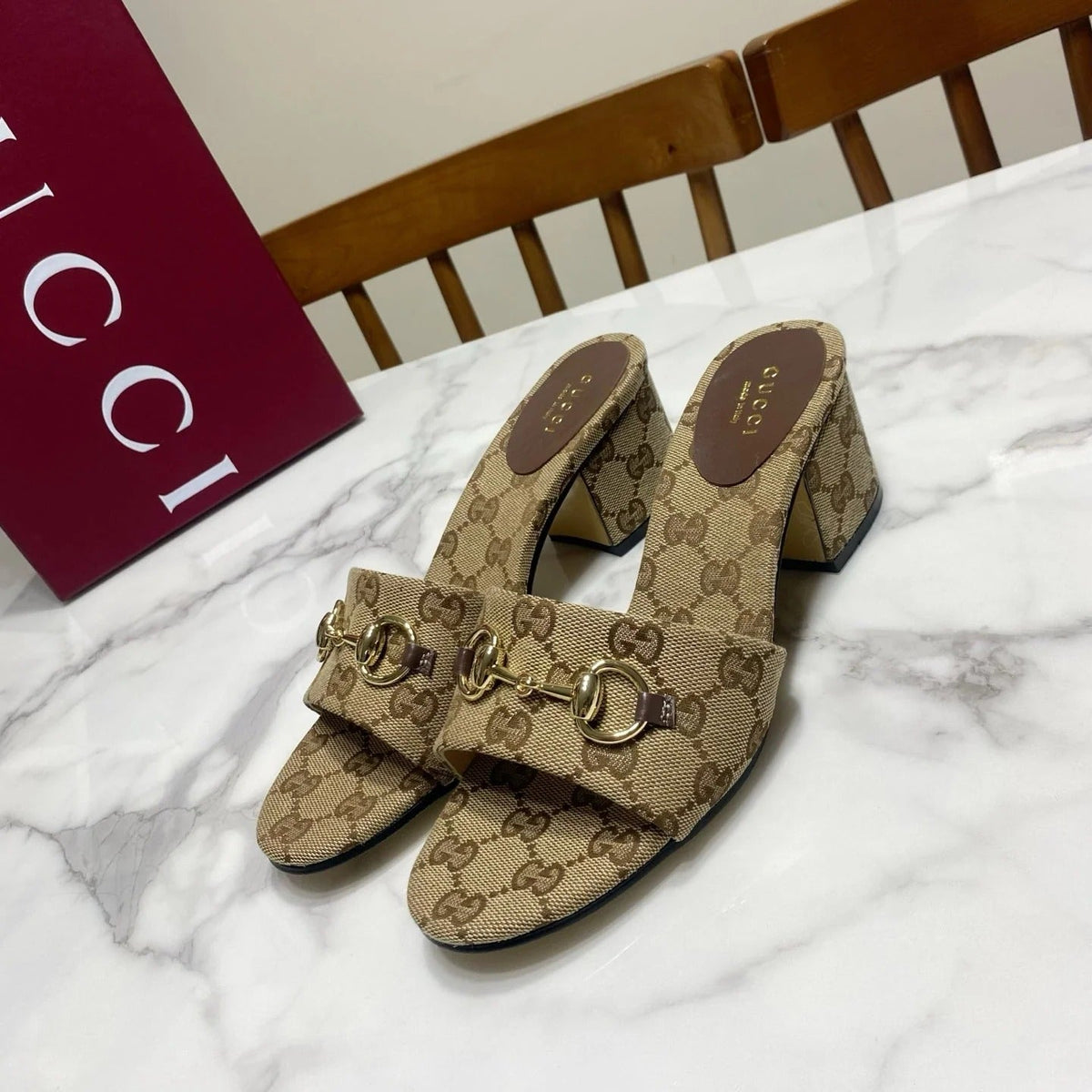 Gi 26SS Chunky Heeled Sandals 65 Beige White Canvas Leather 640621