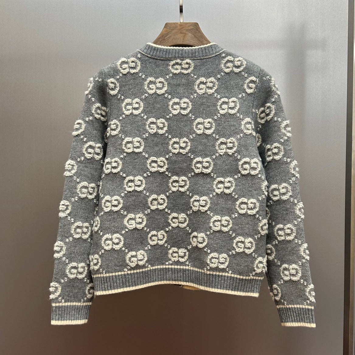 Gi Knitted cardigan